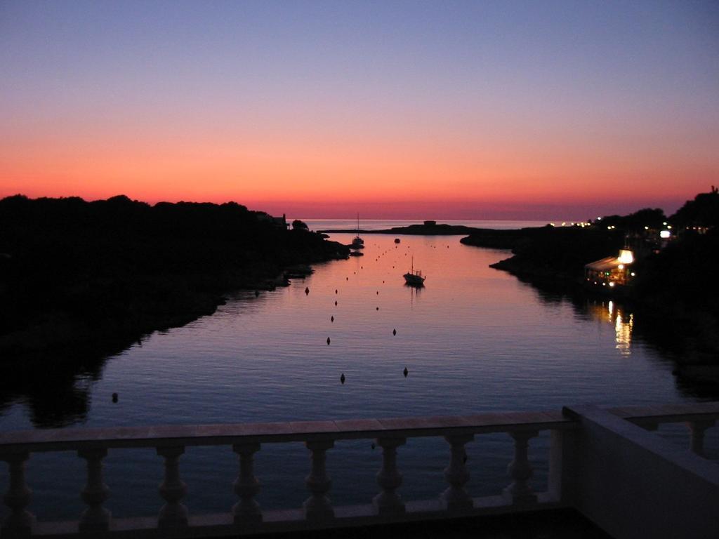 Hotel Bahia Cala Santandria (Menorca) Exterior foto