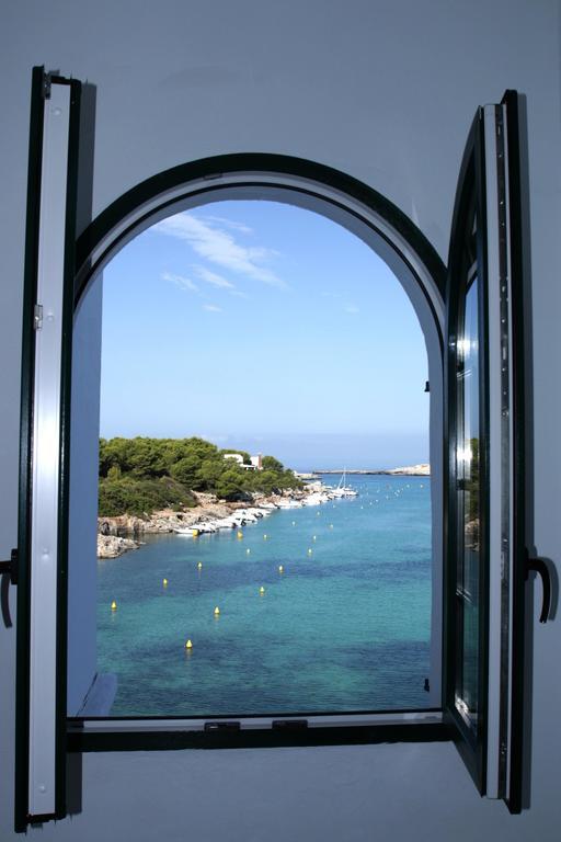 Hotel Bahia Cala Santandria (Menorca) Exterior foto